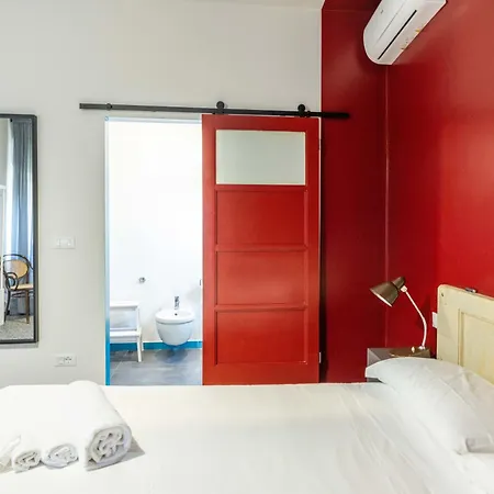 Bartoli Holidays, By Short Holidays Guest house Bologna