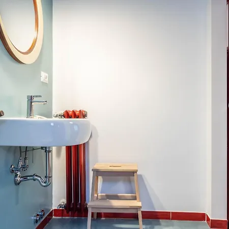Bartoli Holidays, By Short Holidays Guest house *